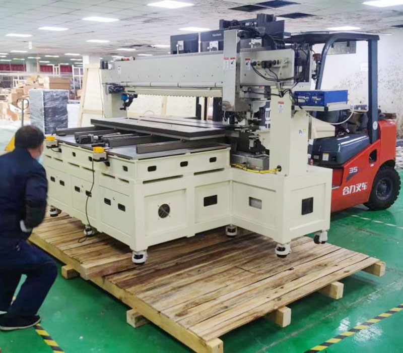 設(shè)備搬運(yùn)